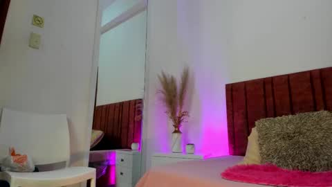 Jupiter Fox online show from September 22, 11:51 pm