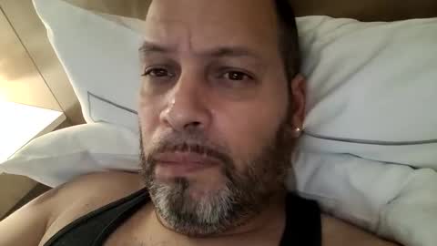 Snapshot of just2much4uboo1 chatting on December 5, 4:20 am Just2much4uboo1 online show from December 5, 4:20 am