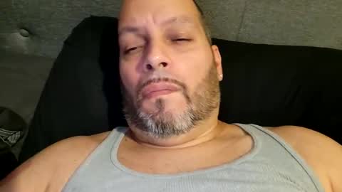 Snapshot of just2much4uboo1 chatting on October 26, 5:46 am Just2much4uboo1 online show from October 26, 5:46 am