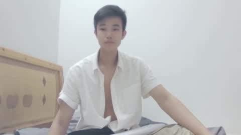 Snapshot of just__love111 chatting on March 3, 9:22 am dannel online show from March 3, 9:22 am