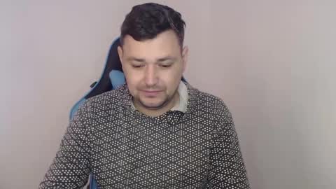 Alex online show from February 20, 11:20 am