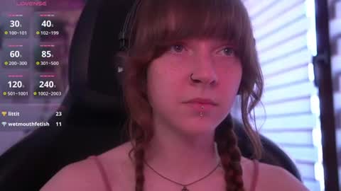 Snapshot of just_busking chatting on June 25, 1:48 pm Julia online show from June 25, 1:48 pm