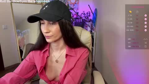 Snapshot of just_call_me_jess chatting on March 5, 9:38 am Jessica I will be here on Tuesday November 26th online show from March 5, 9:38 am