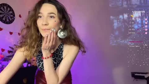 Jessica  I will be here on Tuesday November 26th online show from May 5, 3:20 pm