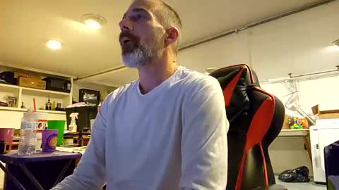 Snapshot of just_chillinwithya chatting on December 30, 8:43 am Your Zaddy online show from December 30, 8:43 am