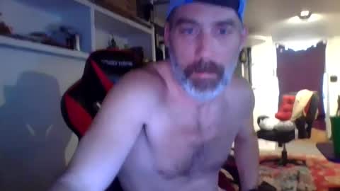 Snapshot of just_chillinwithya chatting on February 22, 2:30 pm Your Zaddy online show from February 22, 2:30 pm