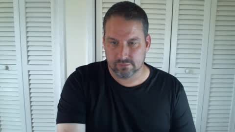 Snapshot of just_inside chatting on October 15, 2:17 pm just_inside online show from October 15, 2:17 pm