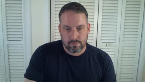 Snapshot of just_inside chatting on February 6, 6:11 pm just_inside online show from February 6, 6:11 pm