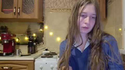 Snapshot of just_k1tty chatting on October 22, 7:24 pm just_k1tty online show from October 22, 7:24 pm