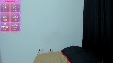 Soffy  online show from December 10, 11:51 pm