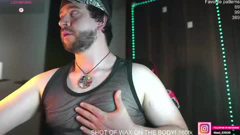 Snapshot of just_your_dreamboy chatting on May 4, 10:28 pm Maxi online show from May 4, 10:28 pm