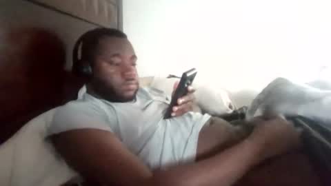 Snapshot of justablackdude1474274 chatting on June 19, 4:00 pm justablackdude1474274 online show from June 19, 4:00 pm