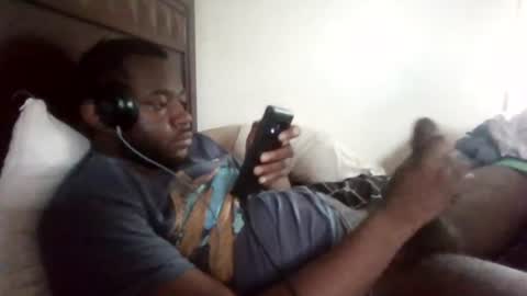 Snapshot of justablackdude1474274 chatting on June 24, 8:30 pm justablackdude1474274 online show from June 24, 8:30 pm