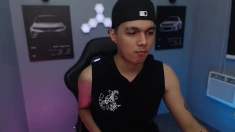 Rhys online show from September 20, 7:59 pm