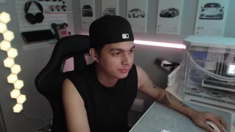 Rhys online show from November 16, 10:43 am