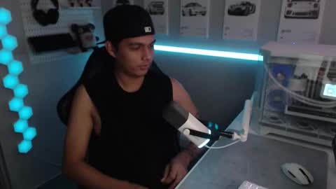 Rhys online show from November 17, 3:29 pm