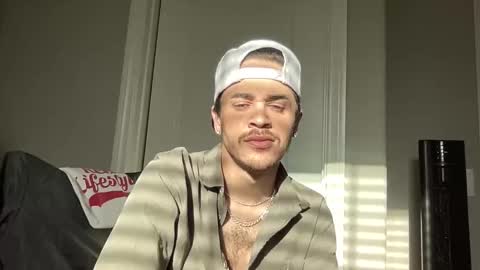 Snapshot of justask8 chatting on January 31, 11:36 pm J online show from January 31, 11:36 pm