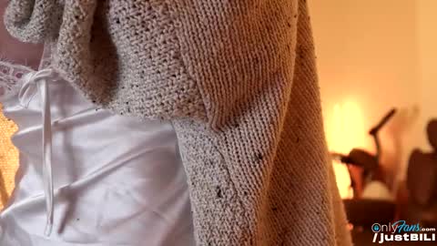 Billie  B  William online show from October 9, 6:11 am