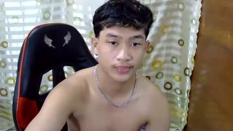 Cyril online show from March 26, 8:03 pm