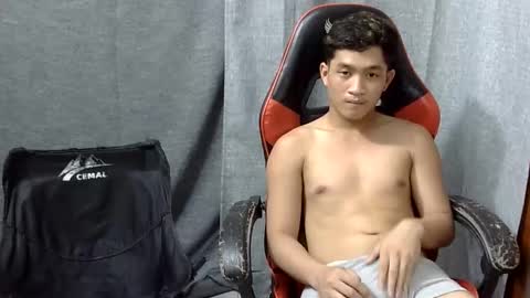 Cyril online show from April 18, 1:04 pm