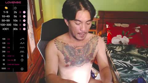 Snapshot of justcallmekarl chatting on September 30, 5:23 am Karl online show from September 30, 5:23 am