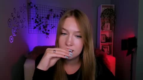 Snapshot of justcamila_ chatting on September 26, 1:20 am justcamila online show from September 26, 1:20 am