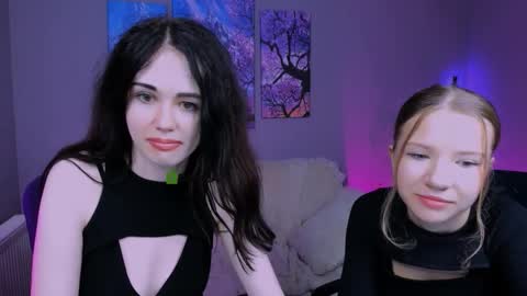 Snapshot of justcamila_ chatting on September 30, 11:37 am justcamila online show from September 30, 11:37 am