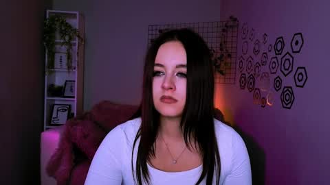 Snapshot of justcamila_ chatting on October 20, 10:27 am justcamila online show from October 20, 10:27 am