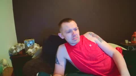 Snapshot of justclickthis chatting on May 7, 2:39 am justclickthis online show from May 7, 2:39 am