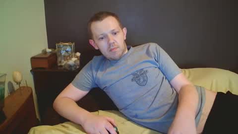 Snapshot of justclickthis chatting on May 28, 10:18 pm justclickthis online show from May 28, 10:18 pm