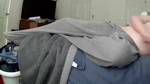 Snapshot of justforfun04277 chatting on March 2, 9:32 pm justforfun04277 online show from March 2, 9:32 pm