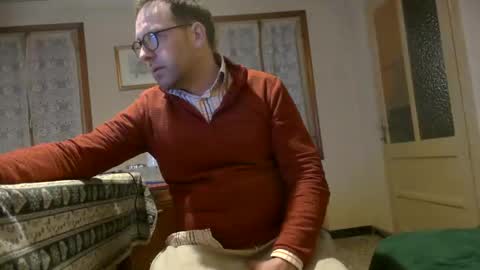 Snapshot of justforsmoke chatting on March 29, 6:41 pm justforsmoke online show from March 29, 6:41 pm