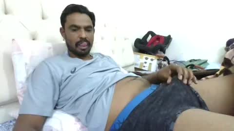 Snapshot of justfunn4u chatting on December 21, 5:40 pm justfunn4u online show from December 21, 5:40 pm