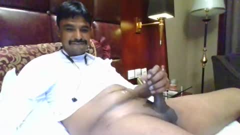 Snapshot of justfunn4u chatting on January 9, 4:17 pm justfunn4u online show from January 9, 4:17 pm