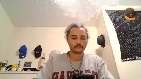 justheretobustnuts online show from June 4, 7:14 am