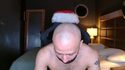 Justin online show from December 26, 10:59 am