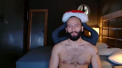 Justin online show from January 3, 4:59 pm