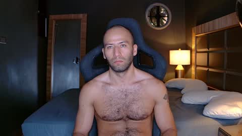 Justin online show from February 7, 9:48 pm