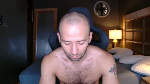 Justin online show from February 8, 10:29 pm