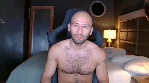 Justin online show from March 4, 10:35 am