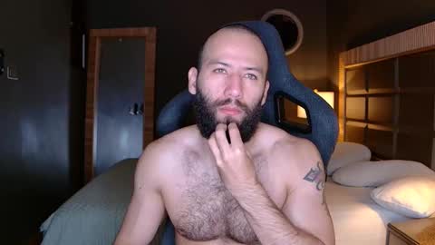 Justin online show from October 25, 10:12 am