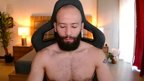 Justin online show from January 18, 9:40 pm