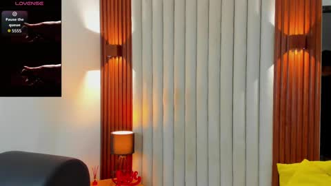 Justin online show from October 30, 7:36 pm