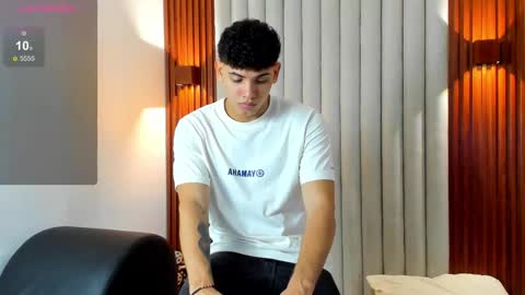 Justin online show from November 11, 11:54 am