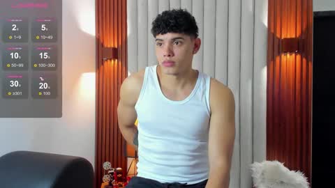 Justin online show from December 4, 7:55 pm