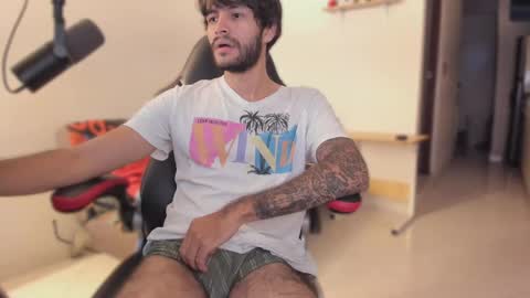 Snapshot of justin_stark1 chatting on September 9, 11:04 pm Diego online show from September 9, 11:04 pm