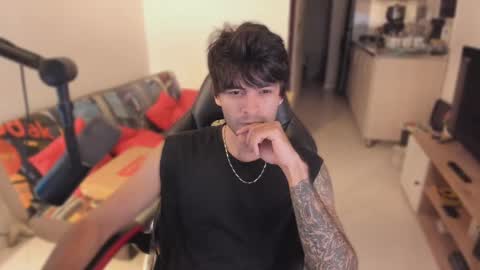 Snapshot of justin_stark1 chatting on September 12, 11:26 pm Diego online show from September 12, 11:26 pm