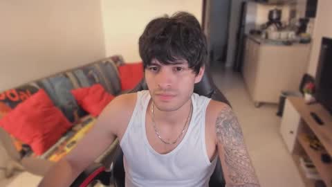 Snapshot of justin_stark1 chatting on October 14, 9:37 pm Diego online show from October 14, 9:37 pm