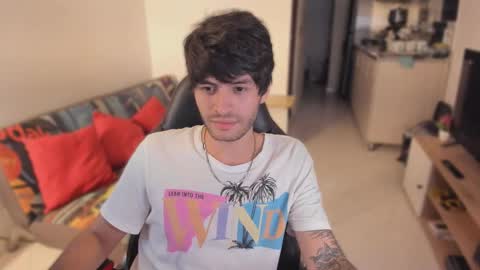 Snapshot of justin_stark1 chatting on October 18, 10:10 pm Diego online show from October 18, 10:10 pm