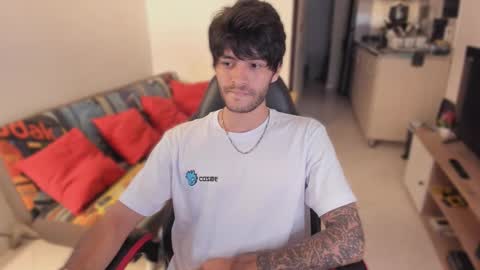 Snapshot of justin_stark1 chatting on October 24, 9:11 pm Diego online show from October 24, 9:11 pm